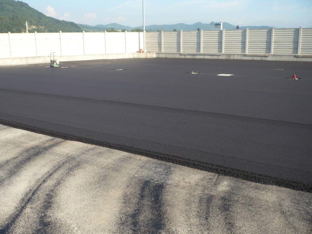 Asfaltatura parcheggio - Lerta - Impresa edile di costruzioni civili e residenziali