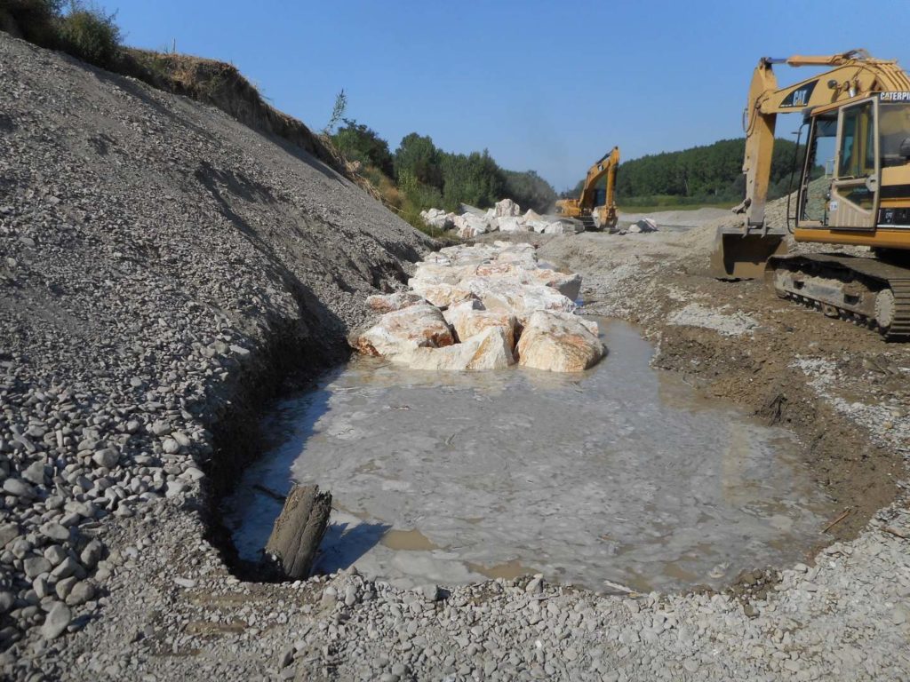 Difesa spondate torrente Scrivia - Lerta - Impresa edile di costruzioni civili e residenziali